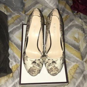 Nine West 7.5 heels